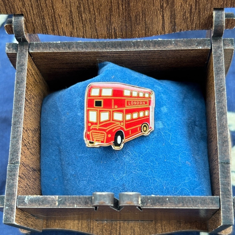Burberry red double-decker bus collectible enamel lapel pin Routemaster London